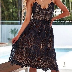 Two Sisters Annabelle Lace Dress - Navy
